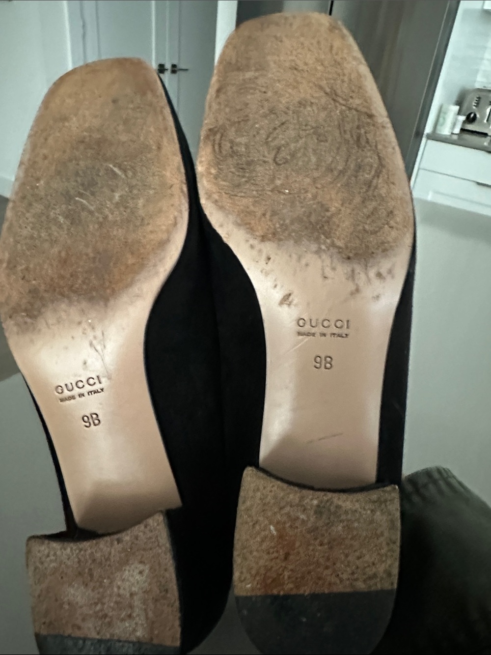 Gucci Black Suede Loafers with Gold Horsebit - Picture 4 of 4
